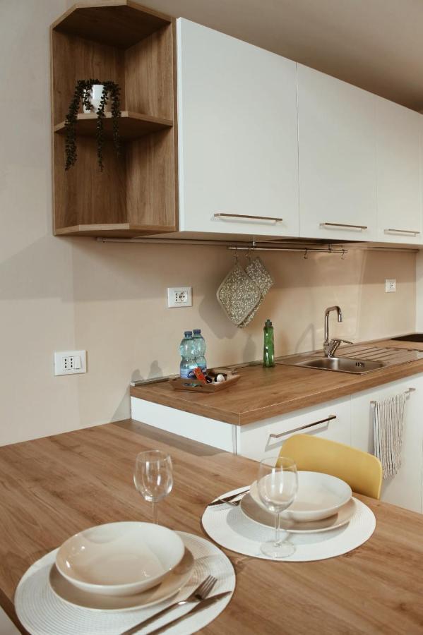 Yr Apartments Milan - Bocconi Luaran gambar